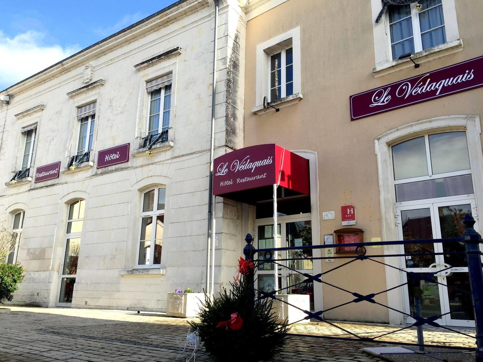 Logis Restaurant Le Vedaquais Vaas