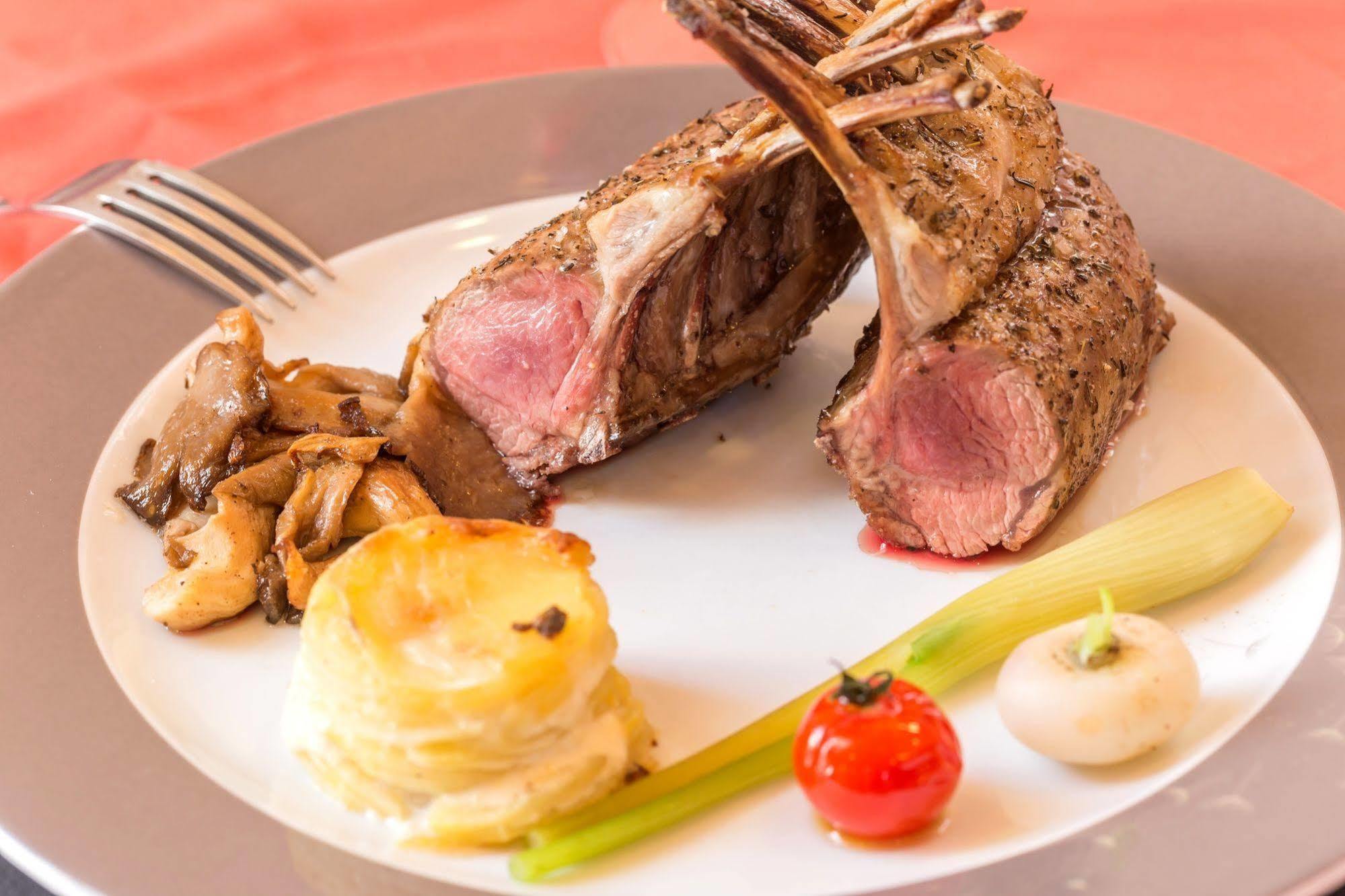 Logis Restaurant Le Vedaquais