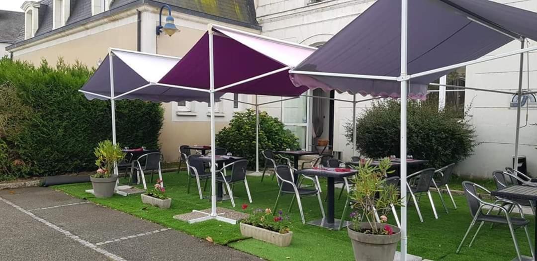Logis Restaurant Le Vedaquais Hotel 3*